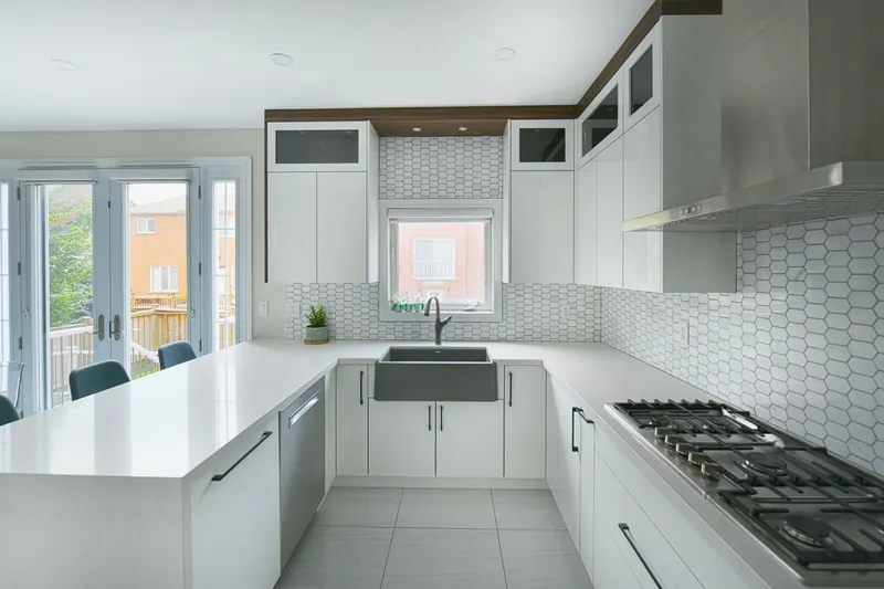 Illustrative stock image for an example listing: Kitchen and dining area of 2-Bedroom Apartment in Akatlar