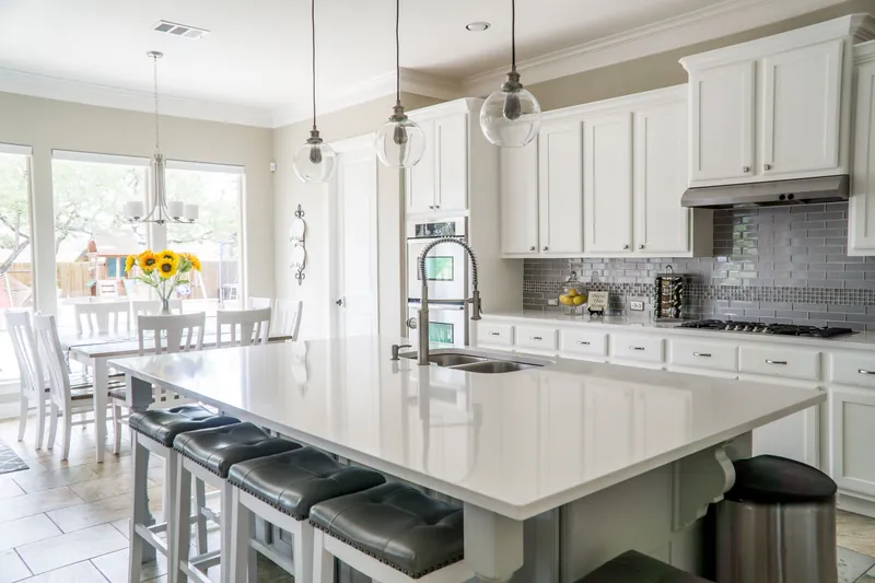 Illustrative stock image for an example listing: Kitchen and dining area of 4-Bedroom Apartment in Caddebostan
