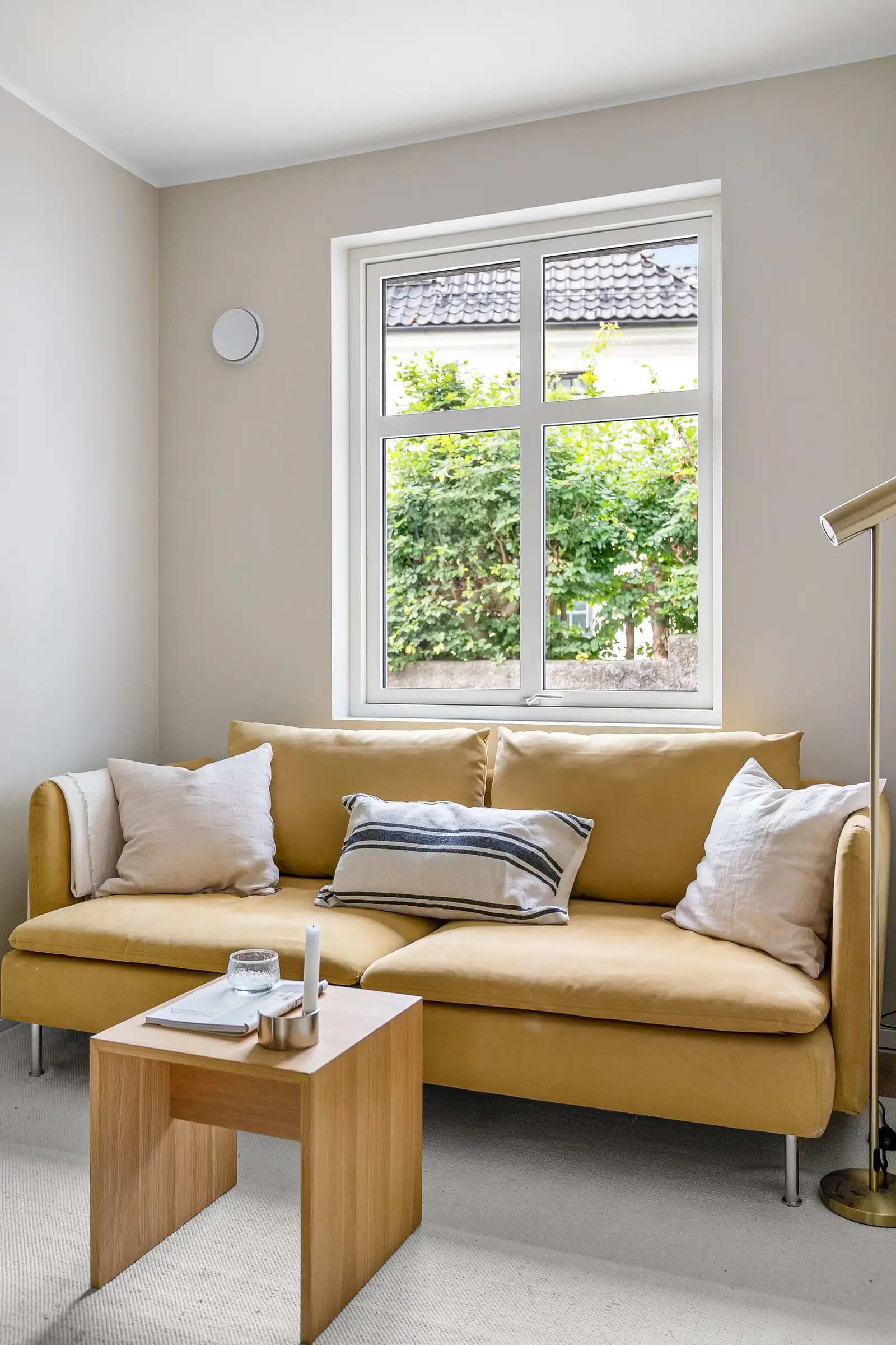 Illustrative stock image for an example listing: Main living area of 1-Bedroom Apartment in Galata