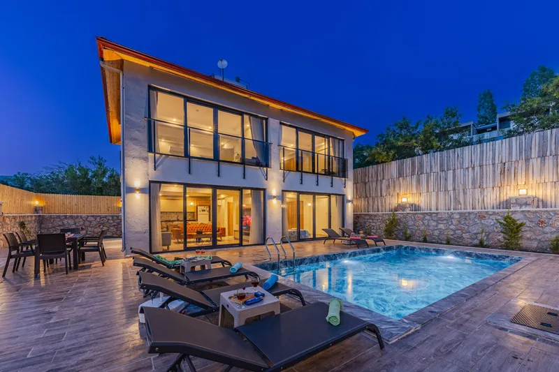 Illustrative stock image for an example listing: Exterior or terrace of 2-Bedroom Penthouse in Pera